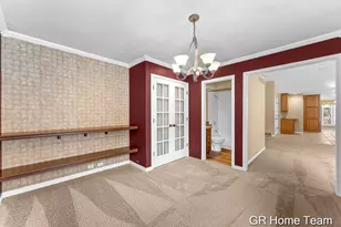 1946 Cross Bend St NE, Grand Rapids, MI 49505 - Photo 22