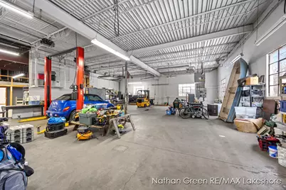 205 W Main Street, Fennville, MI 49408 - Photo 6