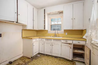 1415 Hays Park Avenue, Kalamazoo, MI 49001 - Photo 4