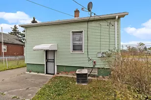 4618 Alter Rd, Detroit, MI 48215 - Photo 4
