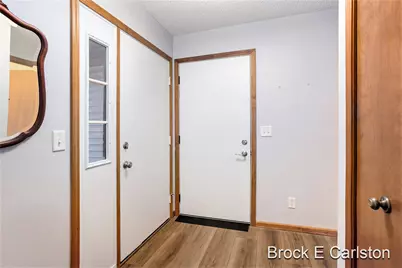 1231 Creekview Drive, Muskegon, MI 49441 - Photo 8