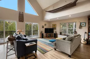 11241 Somers Ln, Honor, MI 49640 - Photo 8