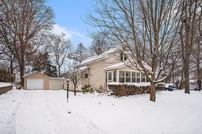 2222 Hoyle Avenue NW, Grand Rapids, MI 49544 - Photo 2