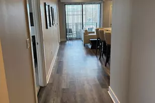 480 N Main St, Royal Oak, MI 48067 - Photo 2