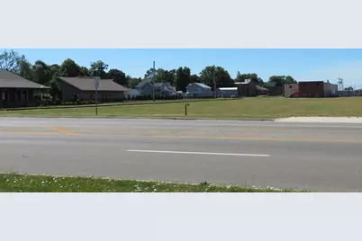 410 W Chicago Road, Sturgis, MI 49091 - Photo 2