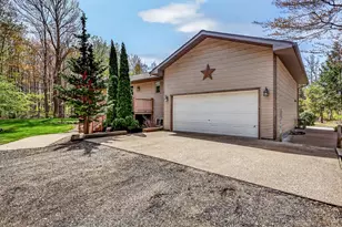 4895 W Birch Ln, Pentwater, MI 49449 - Photo 2