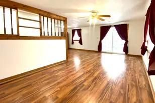 102 N 30th St, Galesburg, MI 49053 - Photo 4