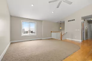 518 Foxmoor Dr, Plainwell, MI 49080 - Photo 12