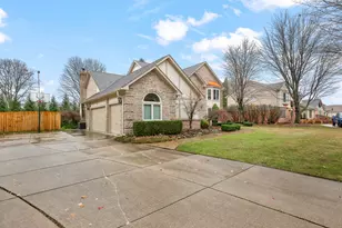 54880 Burlington Dr, Shelby Twp, MI 48315 - Photo 8