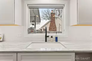 1203 Heather Dr, Holland, MI 49423 - Photo 20