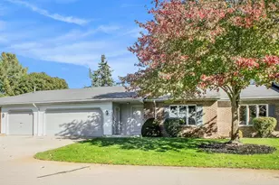 2850 Valley Spring Dr SE, Caledonia, MI 49316 - Photo 2