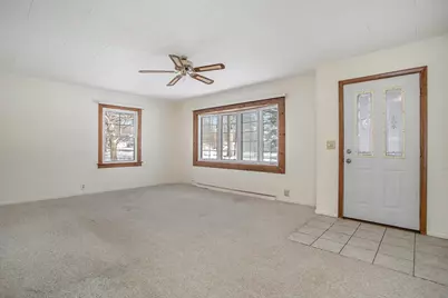 565 N Marshall Avenue, Marshall, MI 49068 - Photo 4