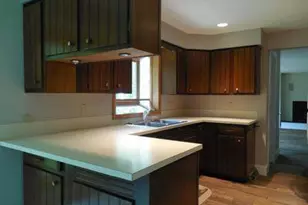 1439 Ivanhoe Rd, Ludington, MI 49431 - Photo 10