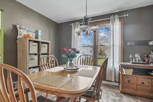 38513 Capetown Ct, Clinton Twp, MI 48038 - Photo 8
