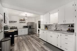 1254 Harvey St, Muskegon, MI 49442 - Photo 8