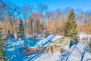 2780 Brookside Blvd, Jackson, MI 49203 - Photo 2