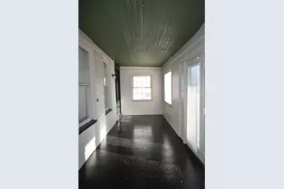 210 Amity Avenue, Muskegon, MI 49442 - Photo 4