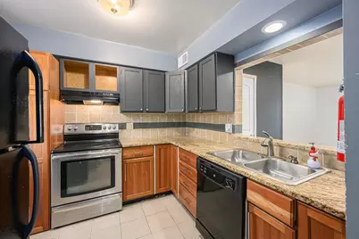 709 Garland Circle #A, Kalamazoo, MI 49008 - Photo 8