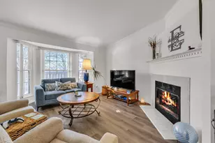 7156 Sturnbridge, West Bloomfield, MI 48322 - Photo 10