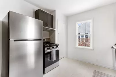 911 Napier Avenue, Saint Joseph, MI 49085 - Photo 16