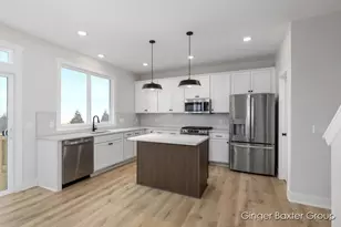 8026 Placid Waters Dr, Allendale, MI 49401 - Photo 10