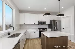 8026 Placid Waters Dr, Allendale, MI 49401 - Photo 8