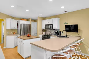 17871 N Fruitport Rd, Spring Lake, MI 49456 - Photo 10