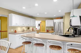 17871 N Fruitport Rd, Spring Lake, MI 49456 - Photo 12