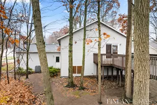 167 Chicory St NE, Comstock Park, MI 49321 - Photo 4