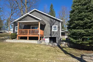 4325 Indian Isle St, Battle Creek, MI 49017 - Photo 4