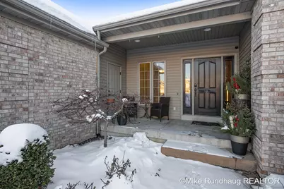 5261 Applewood Drive SW, Grandville, MI 49418 - Photo 4