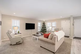 5219 Hollow Ln, Holland, MI 49423 - Photo 4