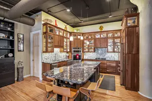 109 W Washington Ave, Jackson, MI 49201 - Photo 10