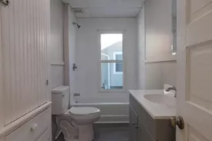 38 East Ave N, Battle Creek, MI 49017 - Photo 10