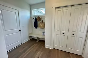8288 Eagle Peak Dr, Jenison, MI 49428 - Photo 20