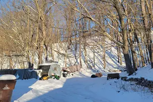 728 E Main St, Ionia, MI 48846 - Photo 2