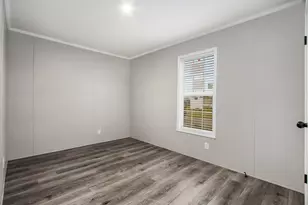 59733 Decatur Rd, Cassopolis, MI 49031 - Photo 4