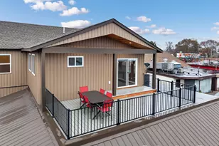 300 N 7th St, Grand Haven, MI 49417 - Photo 18