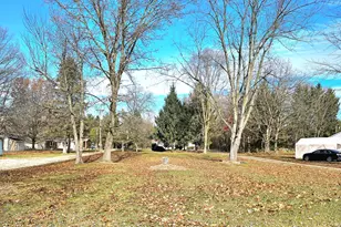 13122 Riverside Dr, Constantine, MI 49042 - Photo 6