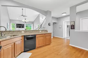 6944 Stonewood Pl Dr, Clarkston, MI 48346 - Photo 14