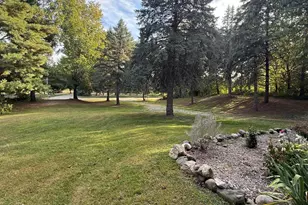 14750 Hilltop Dr, Cement City, MI 49233 - Photo 8