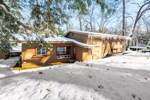 2146 Treehaven Dr, Kalamazoo, MI 49008 - Photo 36