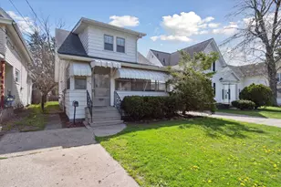 619 N State St, Jackson, MI 49202 - Photo 2