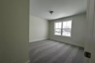 1710 Round Barn Dr, Hudsonville, MI 49426 - Photo 10