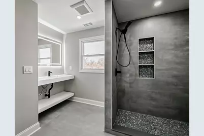 2431 Lothrop Street, Detroit, MI 48206 - Photo 46