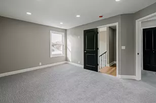 2431 Lothrop St, Detroit, MI 48206 - Photo 48