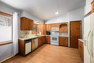 332 Espanola Avenue, Kalamazoo, MI 49004 - Photo 10