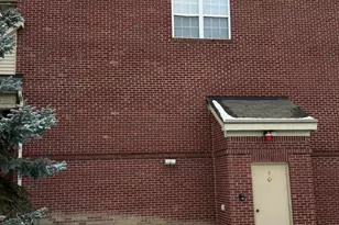 15602 Stone Crossing Dr, Southfield, MI 48075 - Photo 4