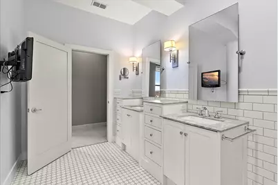 230 N Kalamazoo Mall #401, Kalamazoo, MI 49007 - Photo 32