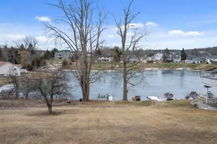 14391 Killybegs Ln, Cement City, MI 49233 - Photo 2